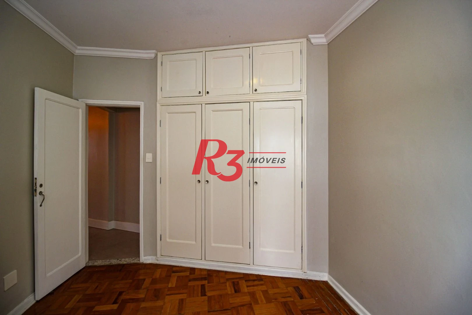 Apartamento com 3 dormitórios à venda, 196 m² por R$ 1.350.000,00 - José Menino - Santos/SP