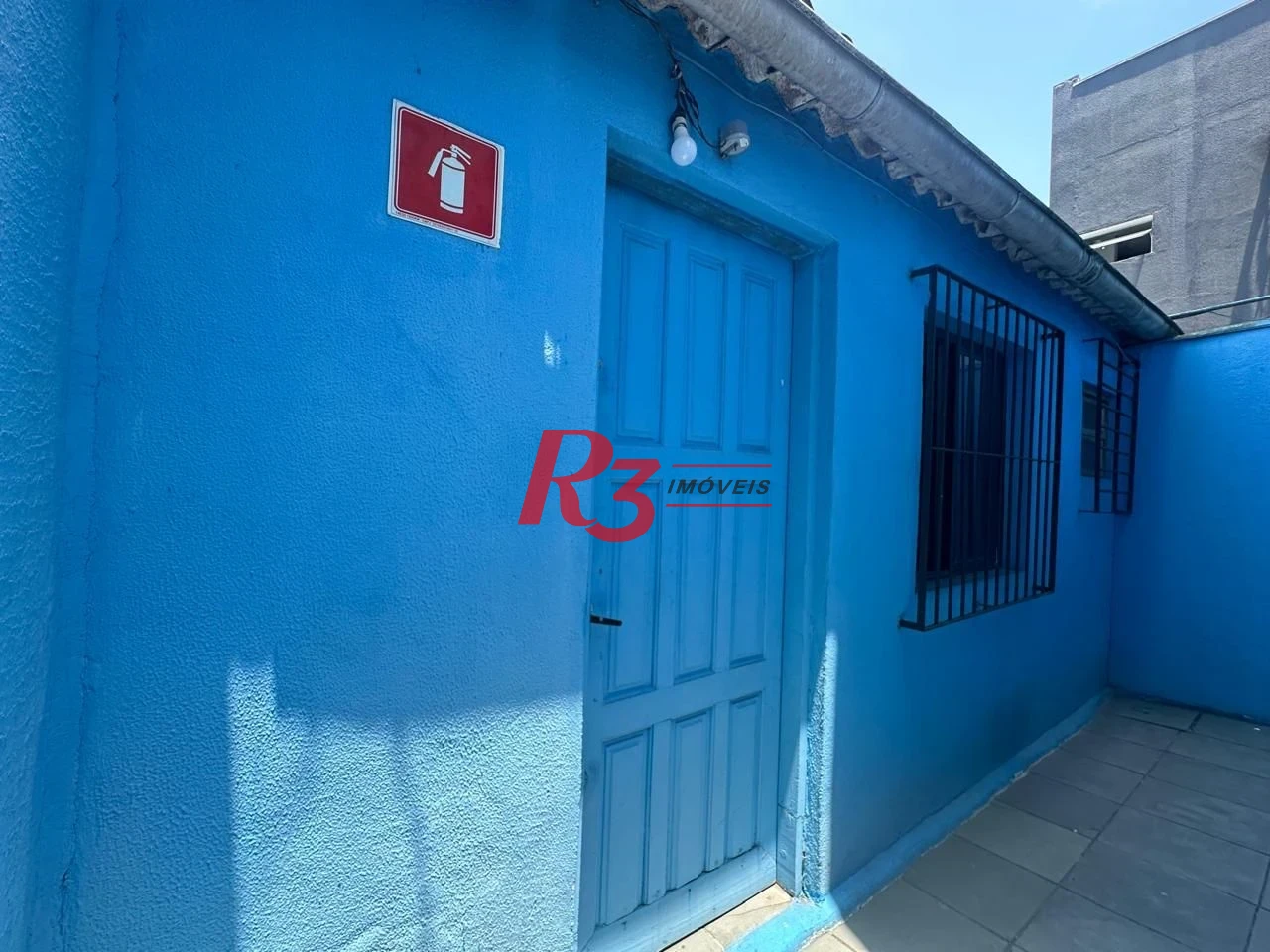 Prédio comercial à venda em excelente localização no Guaruja-SP, por R$ 2.990.000 - Centro - Guarujá/SP