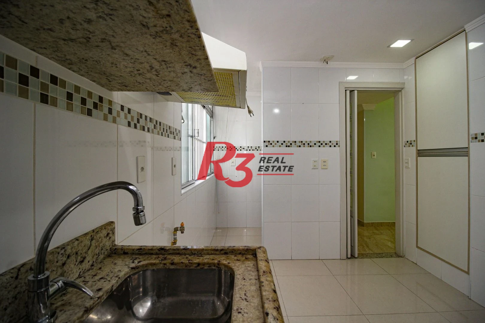 Apartamento com 1 dormitório à venda, 54 m² por R$ 499.900,00 - José Menino - Santos/SP