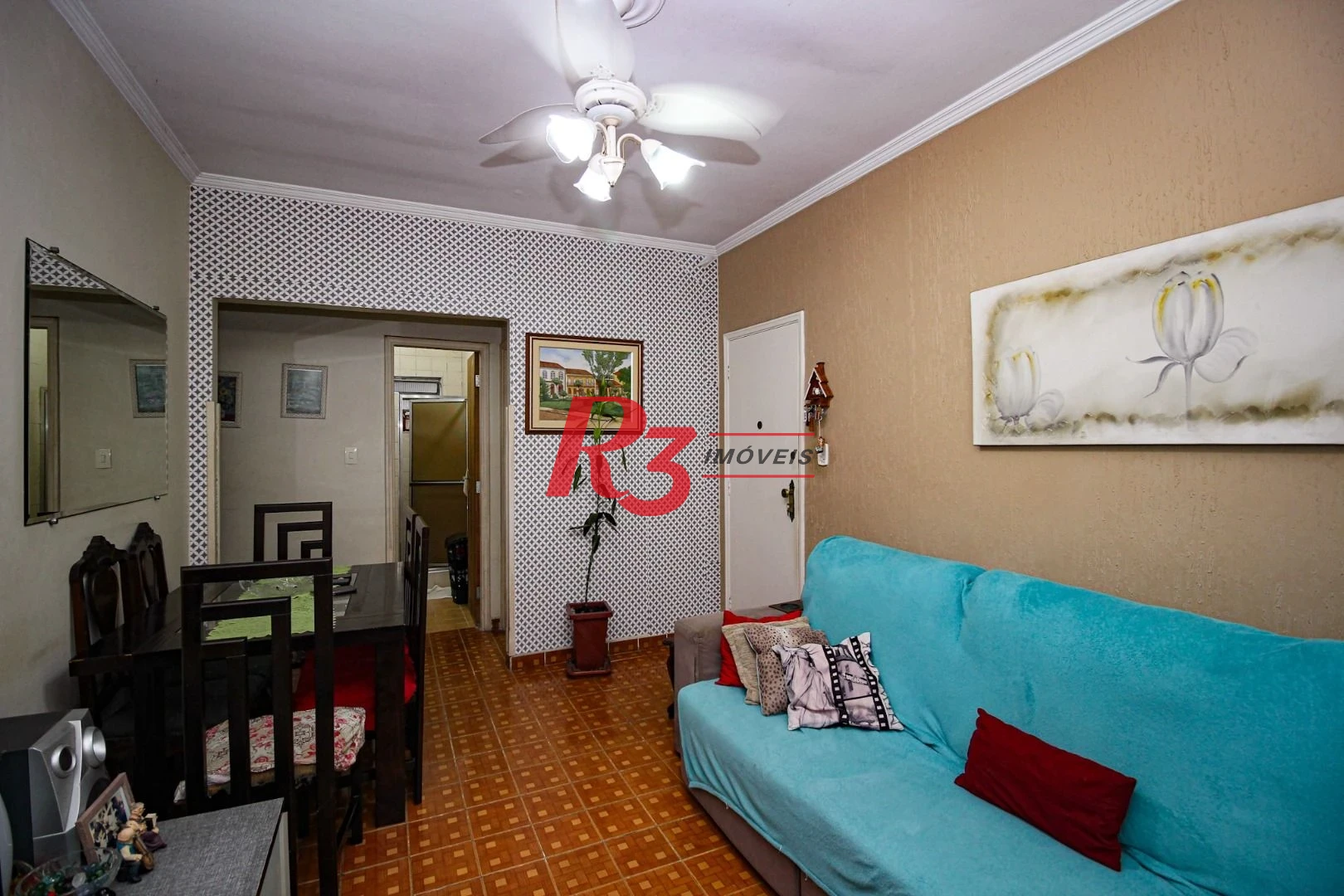 Apartamento com 2 dormitórios à venda, 80 m² por R$ 325.000,00 - Encruzilhada - Santos/SP