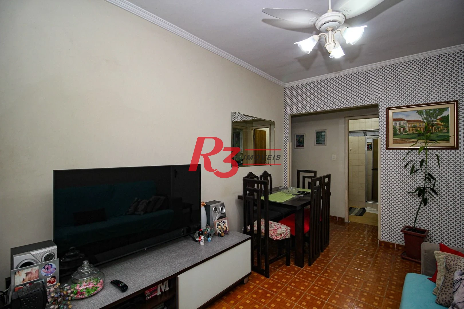 Apartamento com 2 dormitórios à venda, 80 m² por R$ 325.000,00 - Encruzilhada - Santos/SP