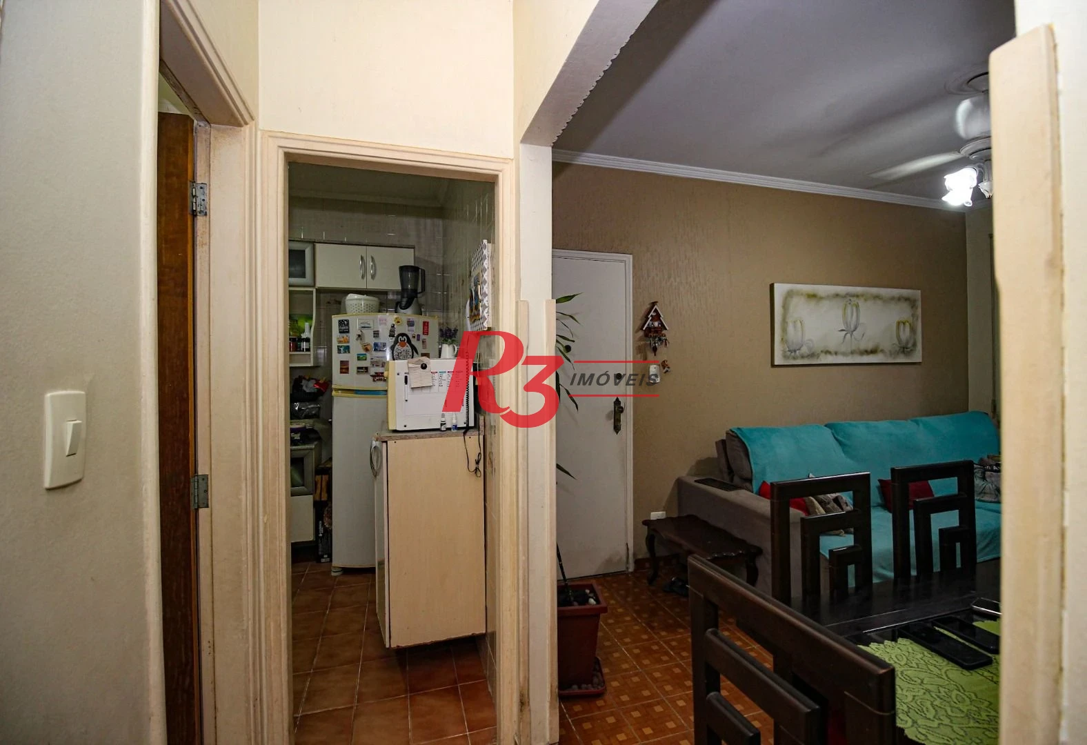 Apartamento com 2 dormitórios à venda, 80 m² por R$ 325.000,00 - Encruzilhada - Santos/SP