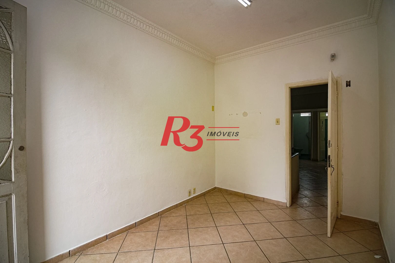 Sobrado, 300 m² - venda por R$ 2.700.000,00 ou aluguel por R$ 16.700,00/mês - Gonzaga - Santos/SP