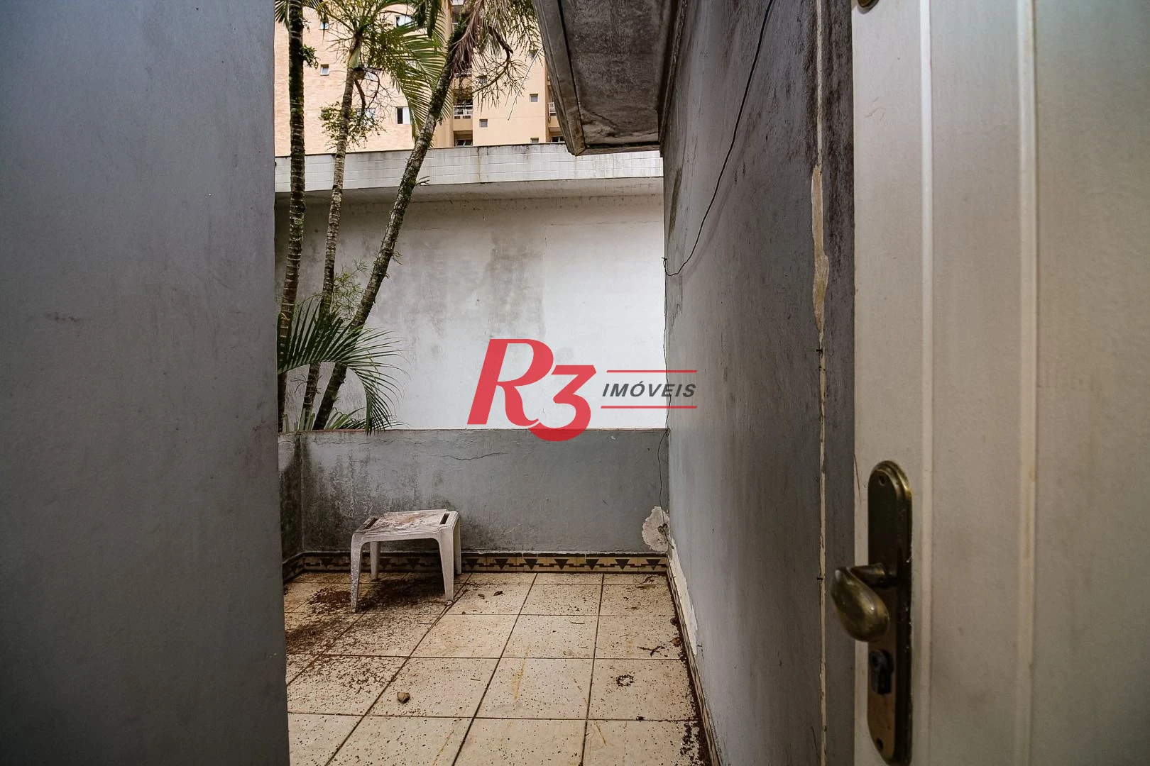 Sobrado, 300 m² - venda por R$ 2.700.000,00 ou aluguel por R$ 16.700,00/mês - Gonzaga - Santos/SP