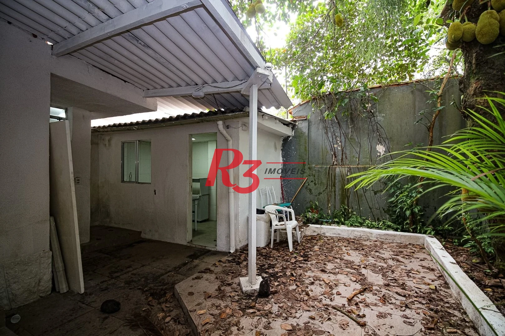 Sobrado, 300 m² - venda por R$ 2.700.000,00 ou aluguel por R$ 16.700,00/mês - Gonzaga - Santos/SP