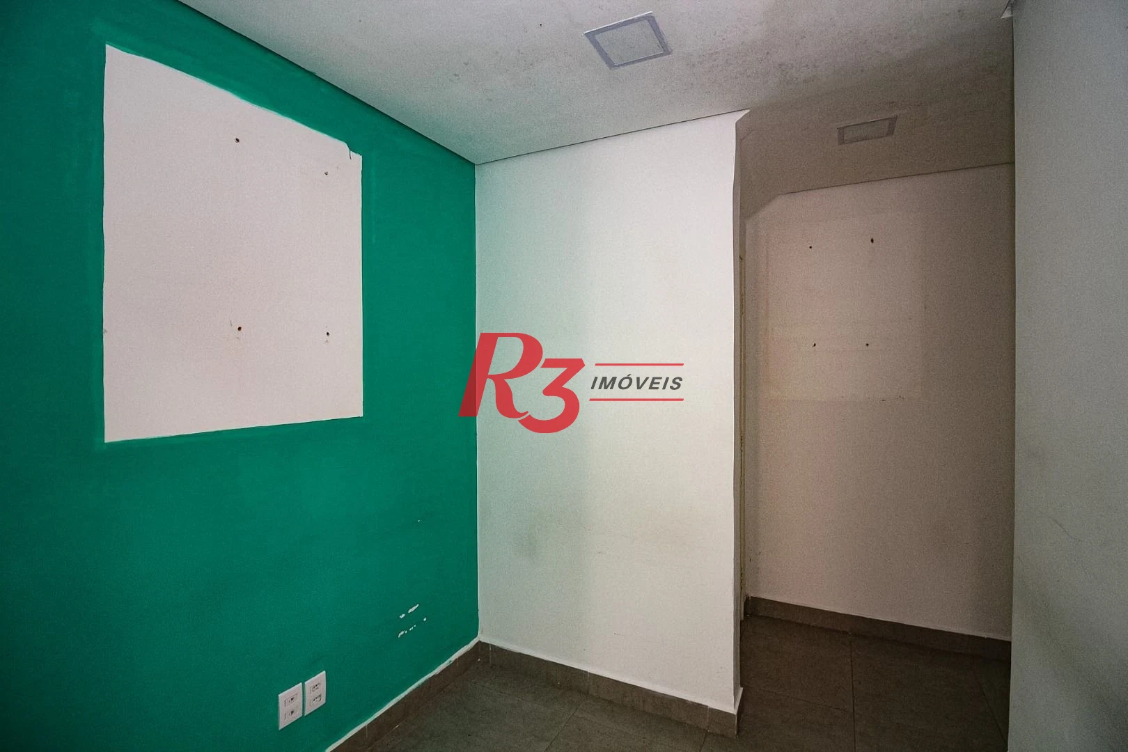 Sobrado, 300 m² - venda por R$ 2.700.000,00 ou aluguel por R$ 16.700,00/mês - Gonzaga - Santos/SP