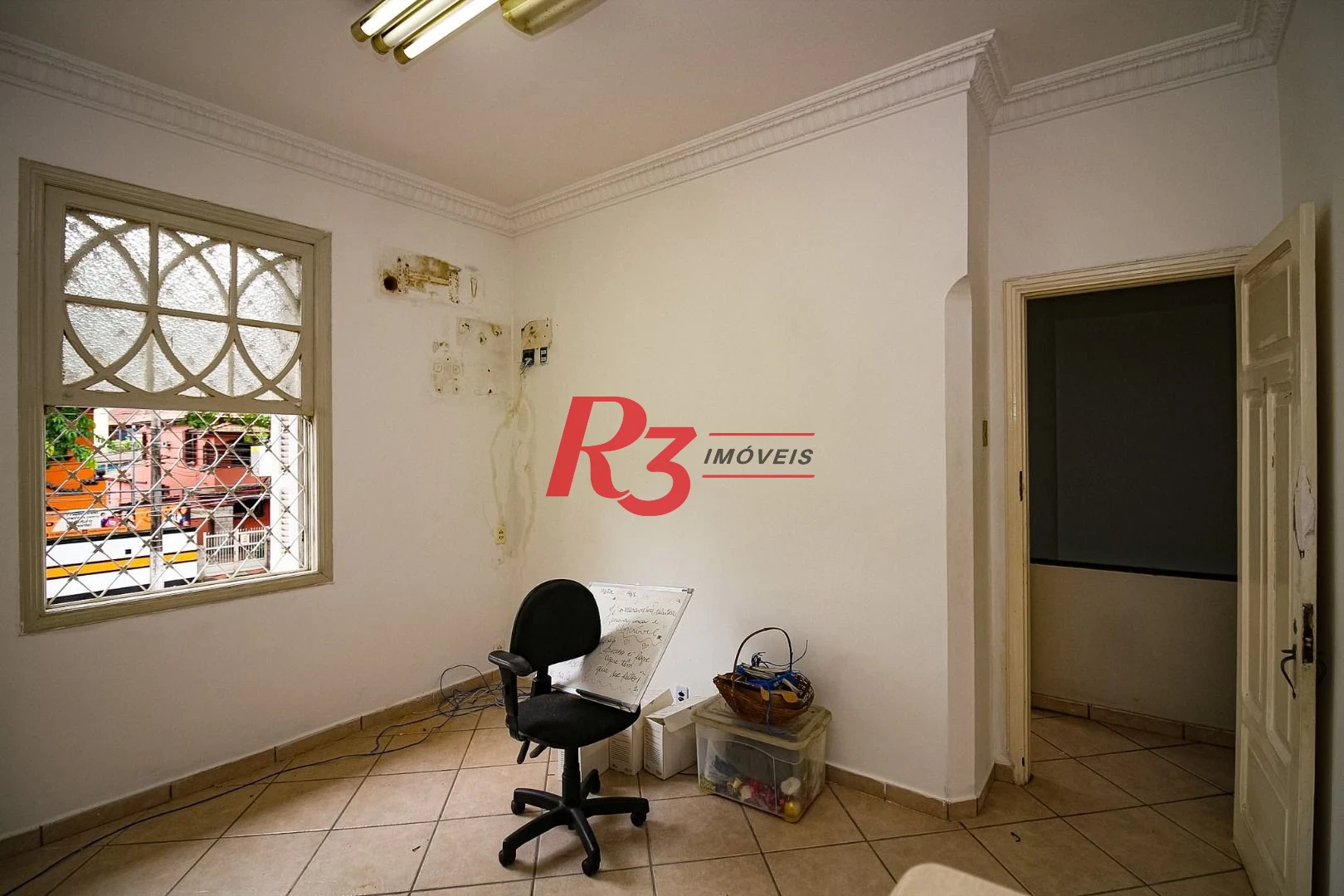 Sobrado, 300 m² - venda por R$ 2.700.000,00 ou aluguel por R$ 16.700,00/mês - Gonzaga - Santos/SP