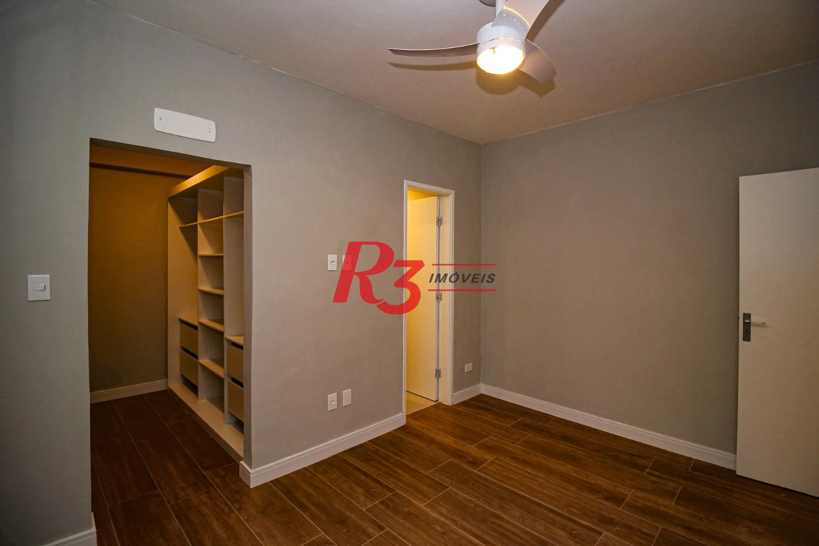 Apartamento à venda, 120 m² por R$ 880.000,00 - Gonzaga - Santos/SP