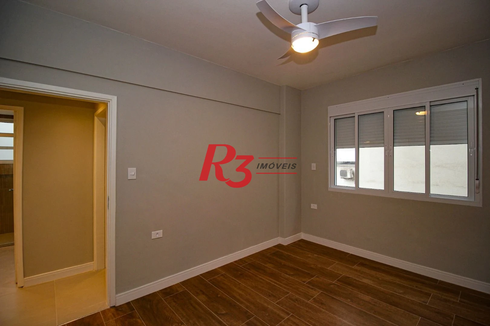 Apartamento à venda, 120 m² por R$ 880.000,00 - Gonzaga - Santos/SP