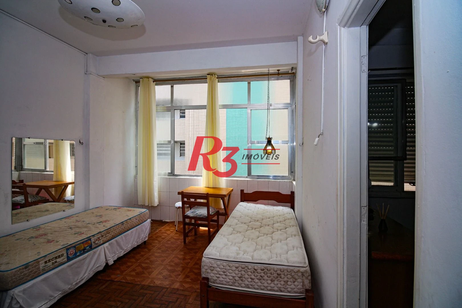 Apartamento com 1 dormitório à venda, 42 m² por R$ 290.000,00 - Pompéia - Santos/SP