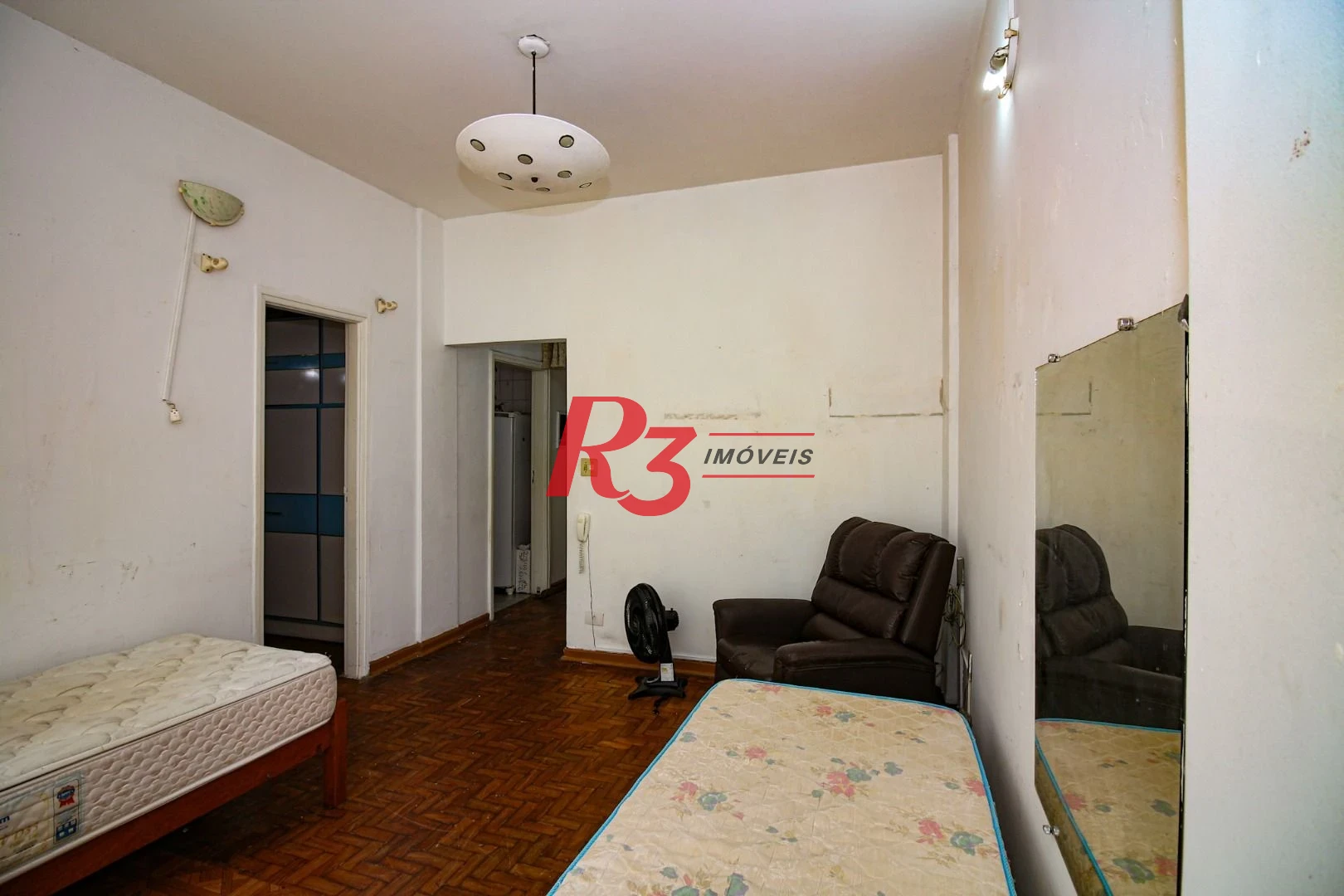Apartamento com 1 dormitório à venda, 42 m² por R$ 290.000,00 - Pompéia - Santos/SP