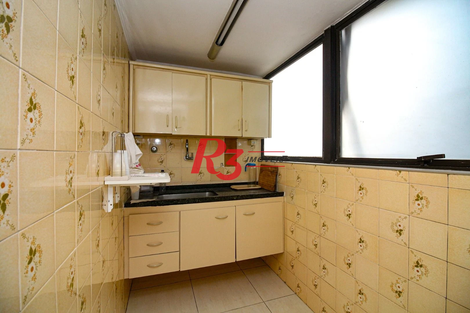 Sala para alugar, 100 m² por R$ 6.000,02/mês - Gonzaga - Santos/SP