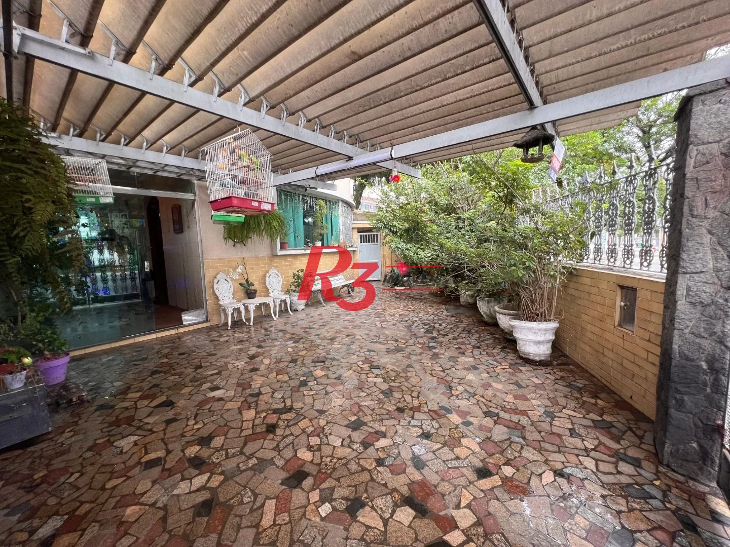 Casa com 3 dormitórios à venda, 148 m² por R$ 1.100.000,00 - Embaré - Santos/SP