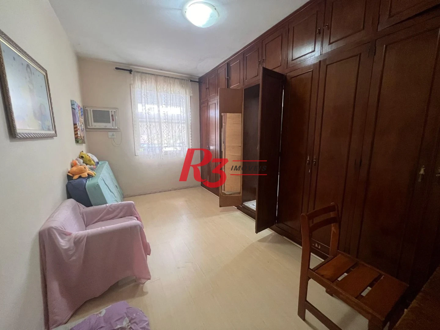 Casa com 3 dormitórios à venda, 148 m² por R$ 1.100.000,00 - Embaré - Santos/SP