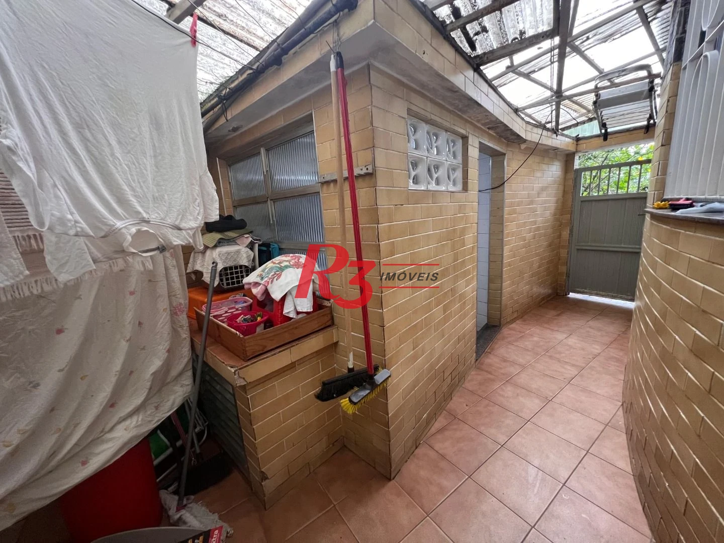 Casa com 3 dormitórios à venda, 148 m² por R$ 1.100.000,00 - Embaré - Santos/SP