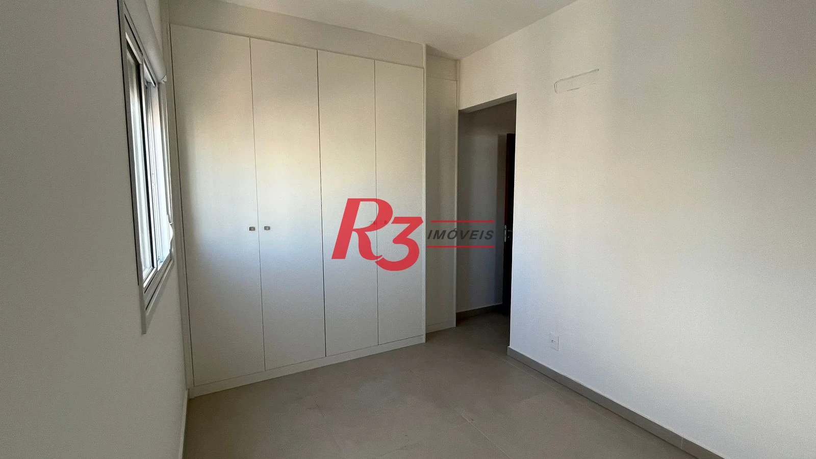 Apartamento com 2 dormitórios à venda, 74 m² por R$ 1.100.000,00 - Boqueirão - Santos/SP