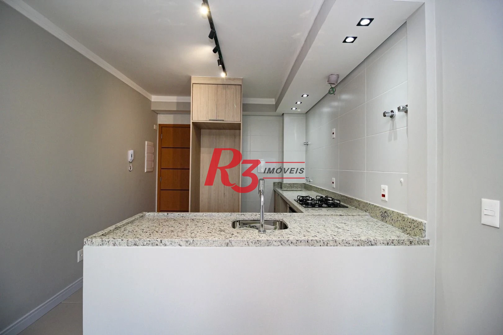 Apartamento com 2 dormitórios para alugar, 65 m² por R$ 6.900,00/mês - Vila Rica - Santos/SP
