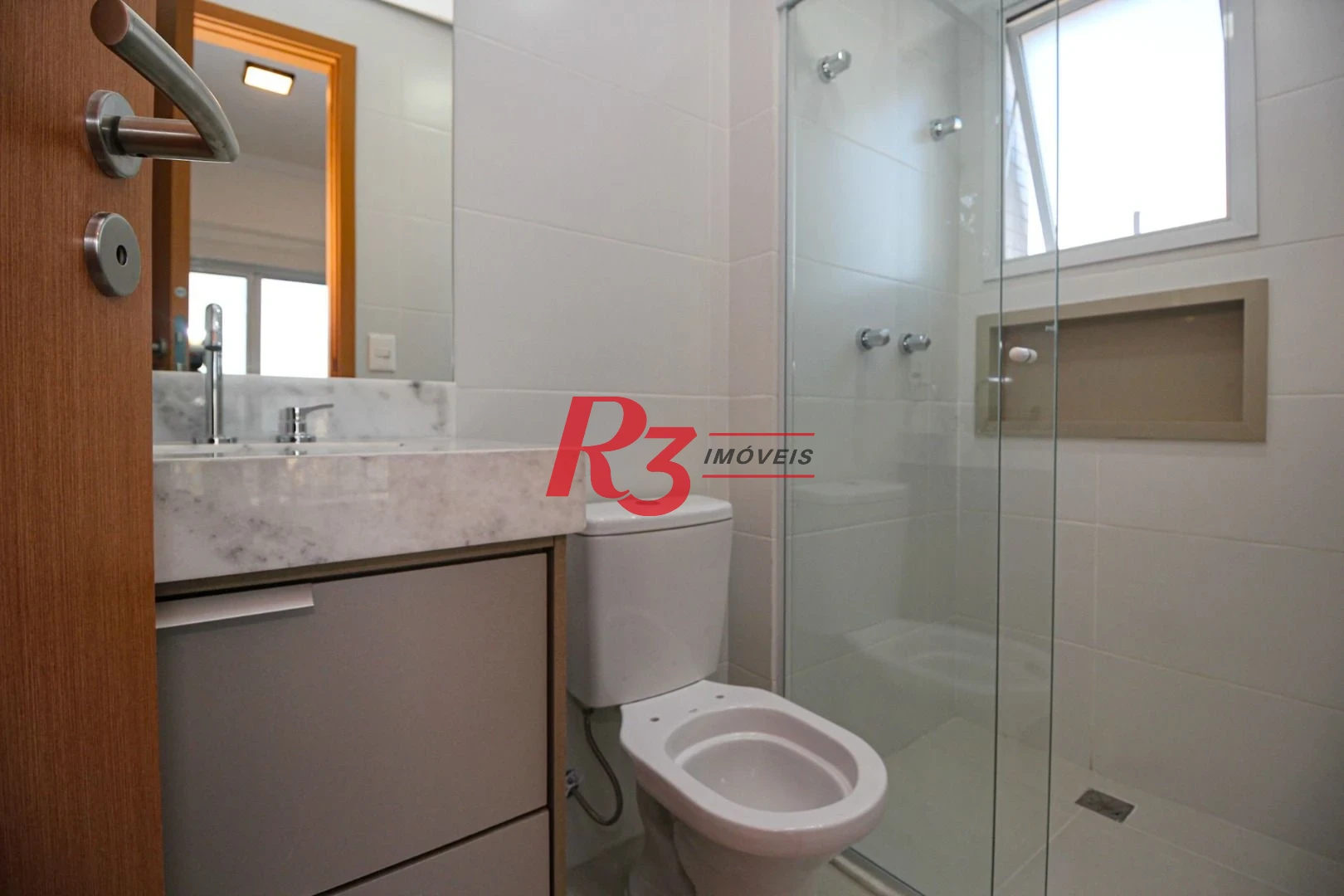 Apartamento com 2 dormitórios para alugar, 65 m² por R$ 6.900,00/mês - Vila Rica - Santos/SP