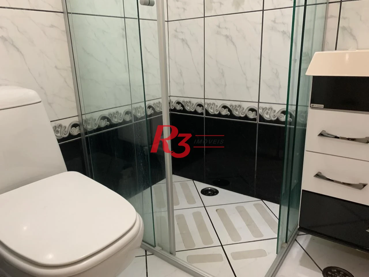 Apartamento com 3 dormitórios, 160 m² - venda por R$ 1.915.000,00 ou aluguel por R$ 9.918,50/mês - Boqueirão - Santos/SP