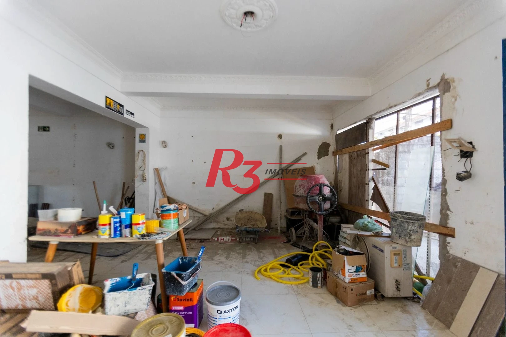 Sobrado com 4 dormitórios à venda, 258 m² por R$ 3.500.000,00 - Ponta da Praia - Santos/SP
