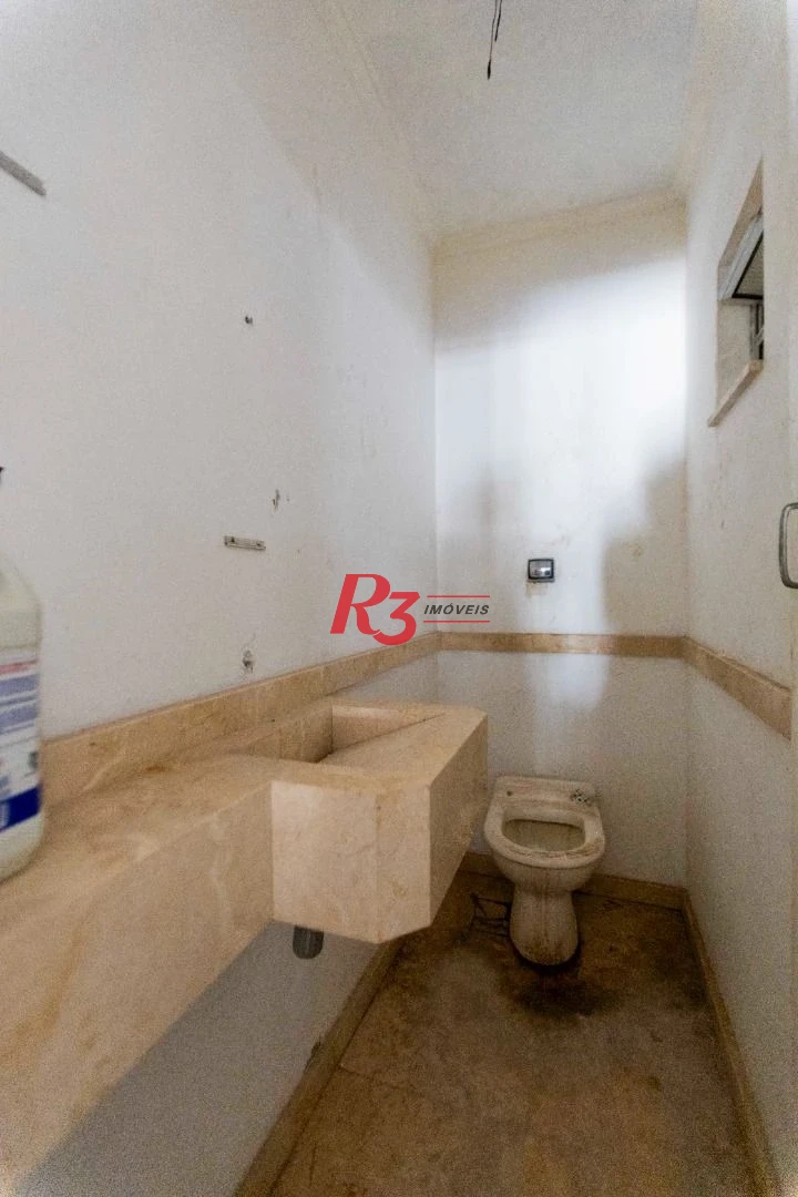 Sobrado com 4 dormitórios à venda, 258 m² por R$ 3.500.000,00 - Ponta da Praia - Santos/SP