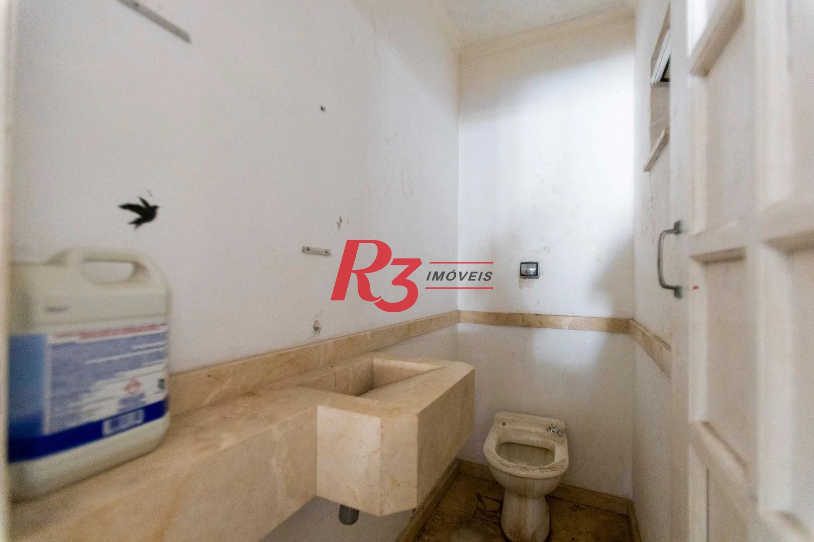 Sobrado com 4 dormitórios à venda, 258 m² por R$ 3.500.000,00 - Ponta da Praia - Santos/SP