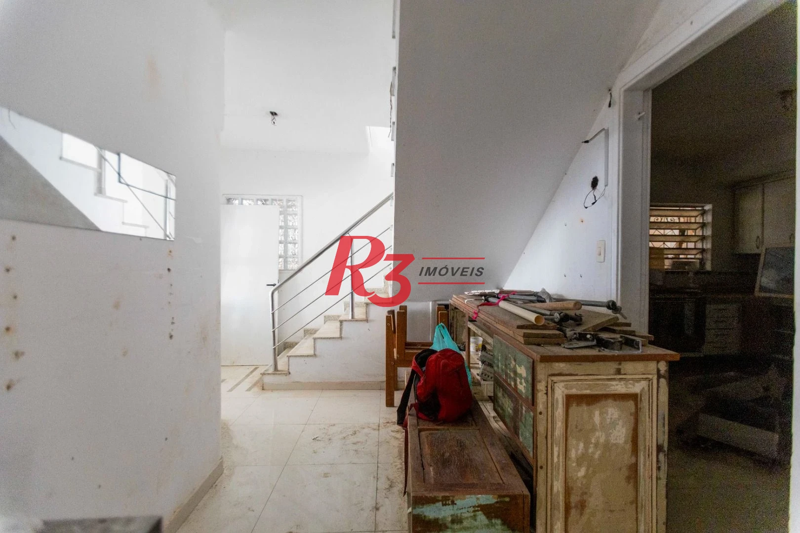Sobrado com 4 dormitórios à venda, 258 m² por R$ 3.500.000,00 - Ponta da Praia - Santos/SP