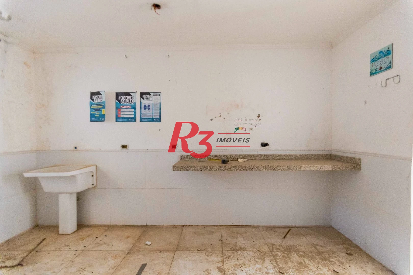 Sobrado com 4 dormitórios à venda, 258 m² por R$ 3.500.000,00 - Ponta da Praia - Santos/SP