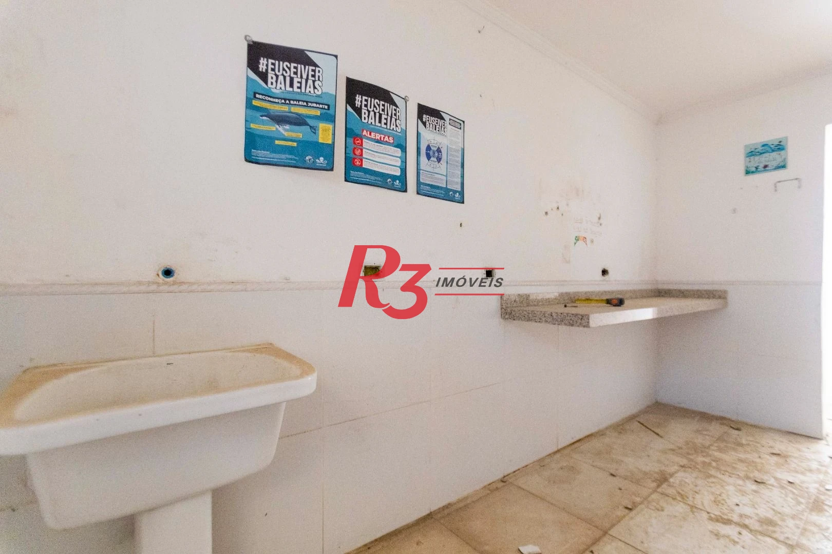 Sobrado com 4 dormitórios à venda, 258 m² por R$ 3.500.000,00 - Ponta da Praia - Santos/SP