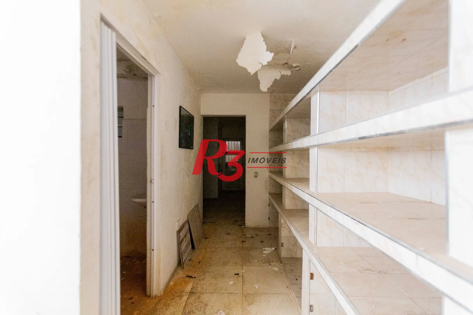 Sobrado com 4 dormitórios à venda, 258 m² por R$ 3.500.000,00 - Ponta da Praia - Santos/SP