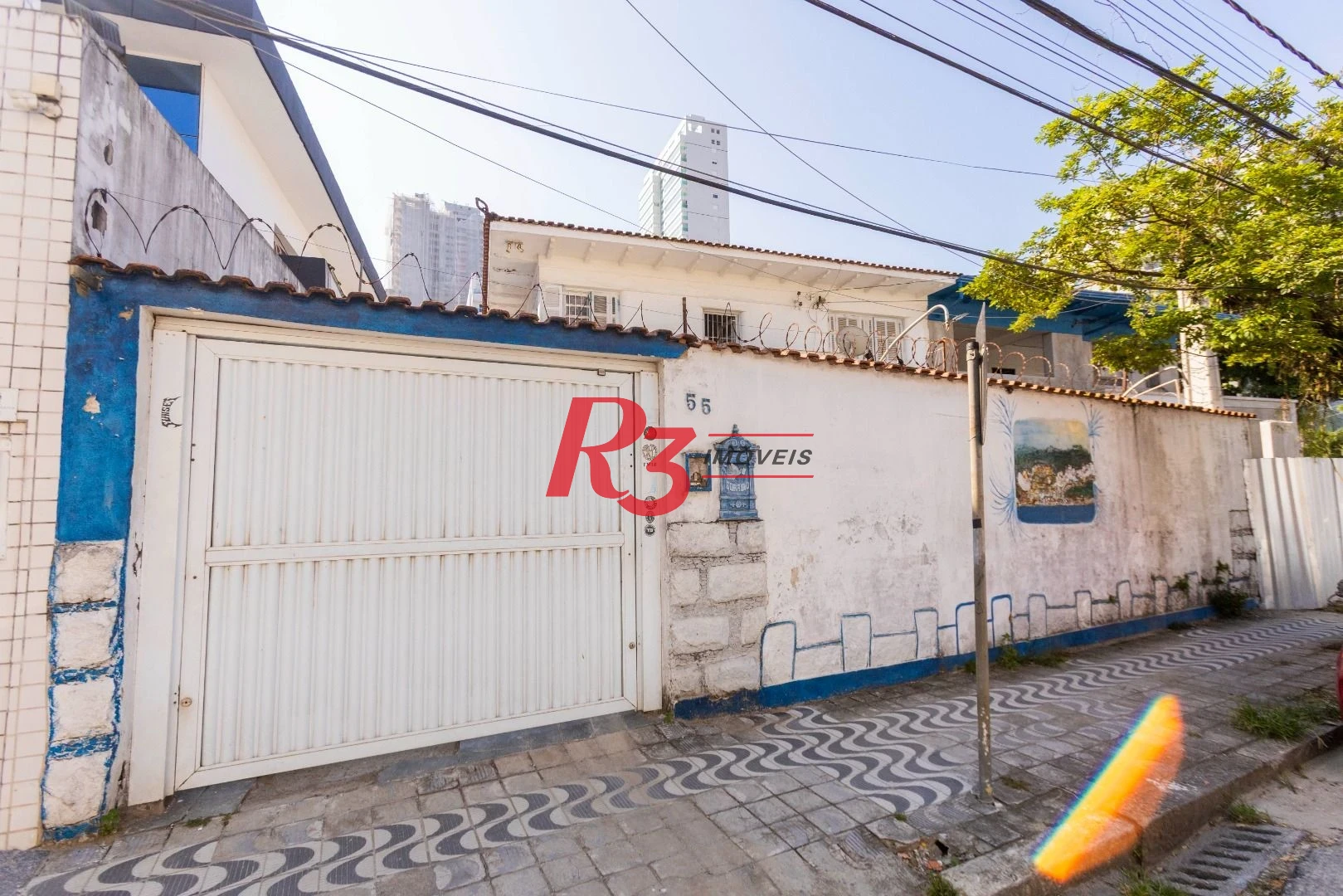 Sobrado com 4 dormitórios à venda, 258 m² por R$ 3.500.000,00 - Ponta da Praia - Santos/SP