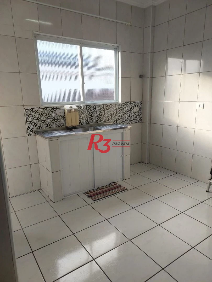R3 REAL ESTATE VENDE! Apartamento com 2 dormitórios, suíte com sacada à venda, 74 m² por R$ 270.000 - Parque São Vicente - São Vicente/SP