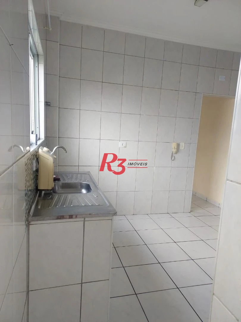 R3 REAL ESTATE VENDE! Apartamento com 2 dormitórios, suíte com sacada à venda, 74 m² por R$ 270.000 - Parque São Vicente - São Vicente/SP
