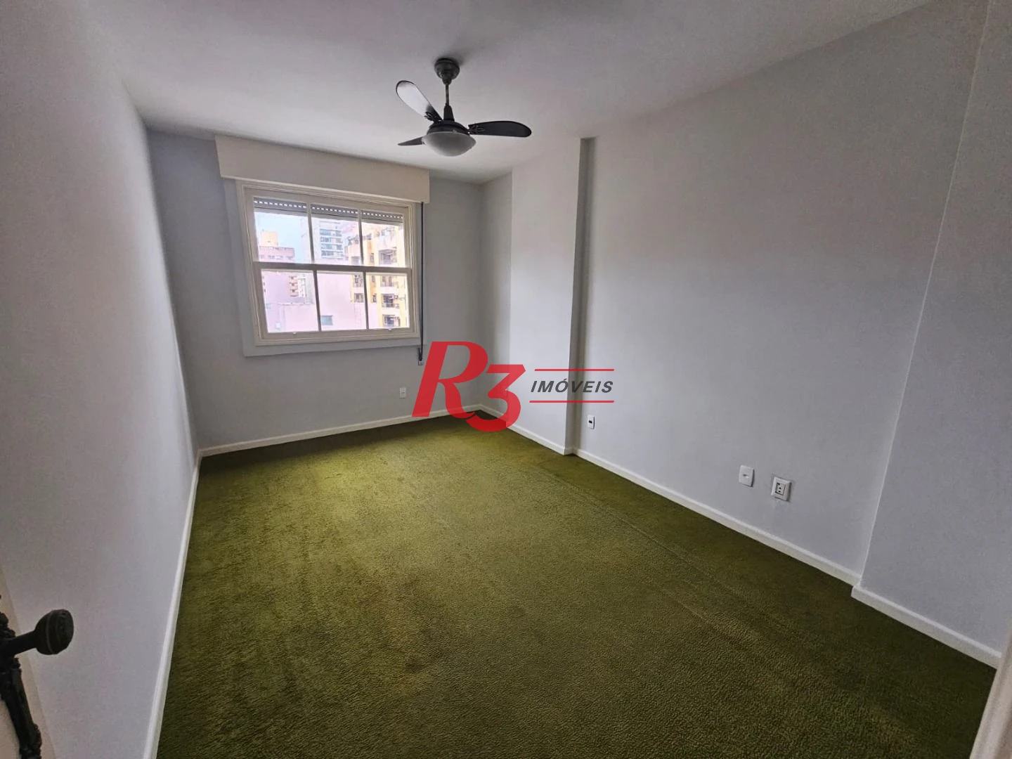 Apartamento com 4 dormitórios, 193 m² - venda por R$ 1.590.000,00 ou aluguel por R$ 7.063,42/mês - Boqueirão - Santos/SP