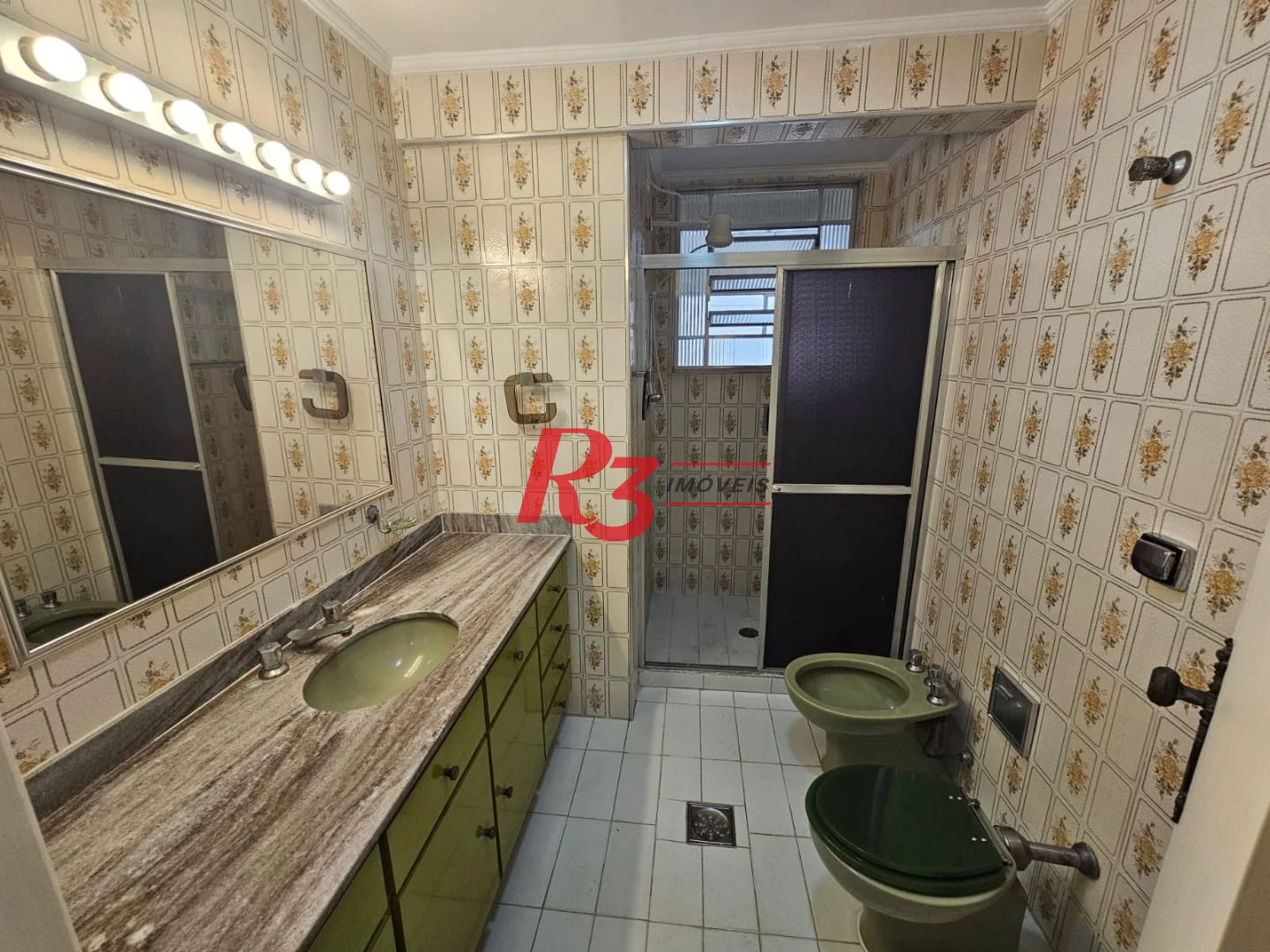 Apartamento com 4 dormitórios, 193 m² - venda por R$ 1.590.000,00 ou aluguel por R$ 7.063,42/mês - Boqueirão - Santos/SP