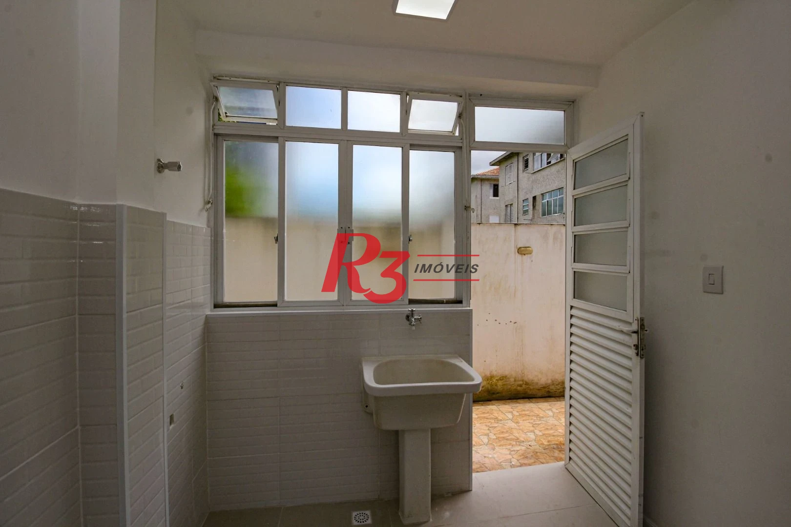Apartamento à venda, 77 m² por R$ 380.000,00 - Macuco - Santos/SP