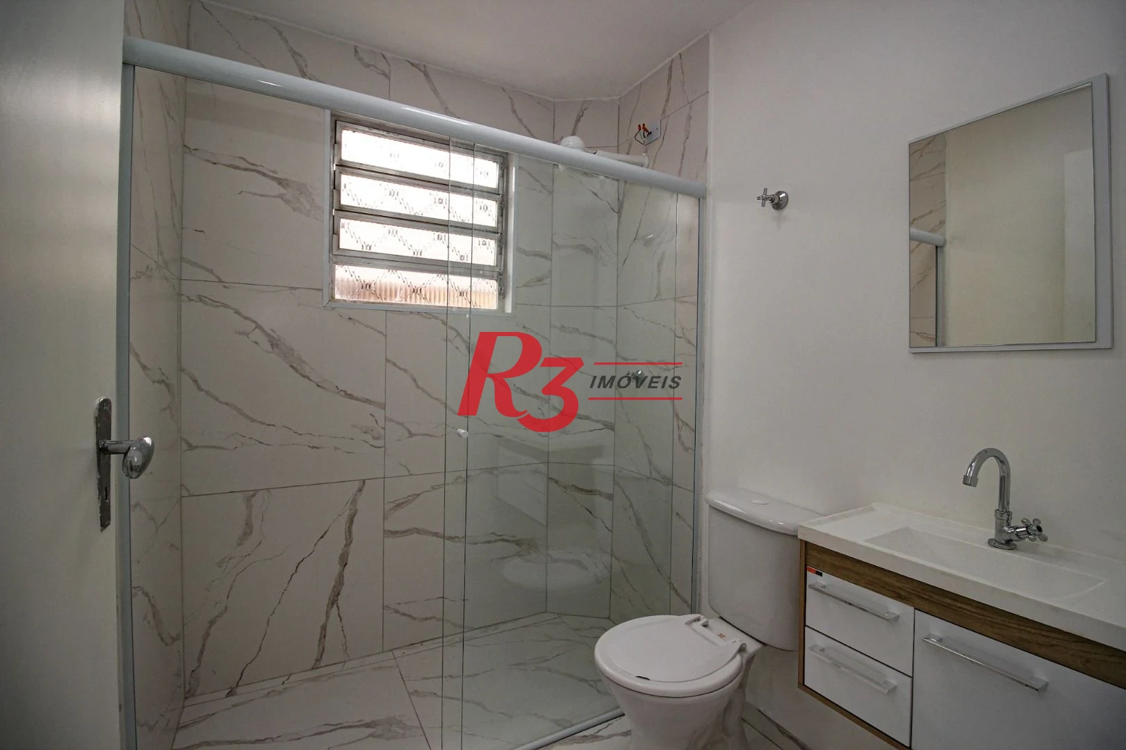 Apartamento à venda, 77 m² por R$ 380.000,00 - Macuco - Santos/SP