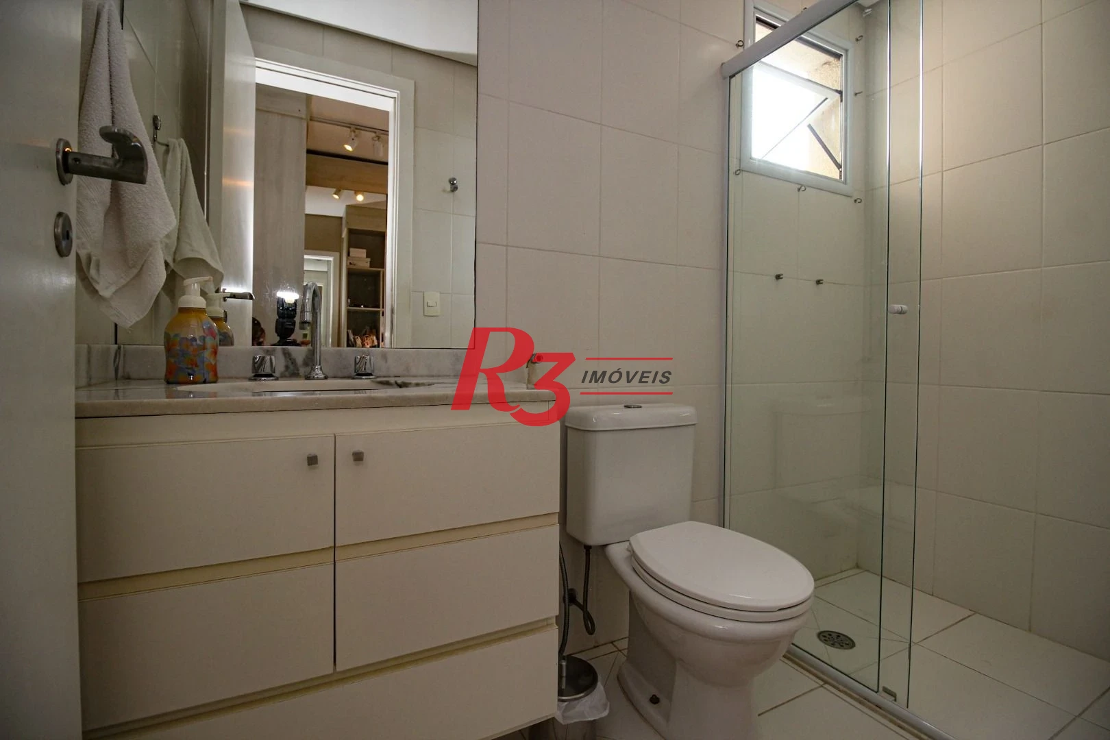 Apartamento com 2 dormitórios à venda, 131 m² por R$ 1.950.000,00 - Gonzaga - Santos/SP
