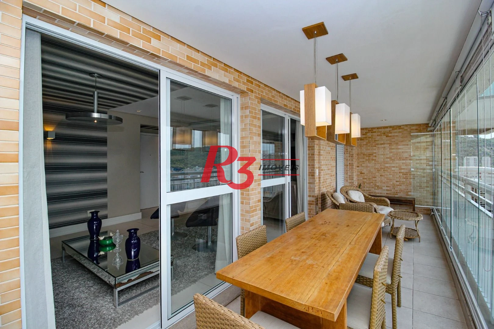 Apartamento com 2 dormitórios à venda, 131 m² por R$ 1.950.000,00 - Gonzaga - Santos/SP