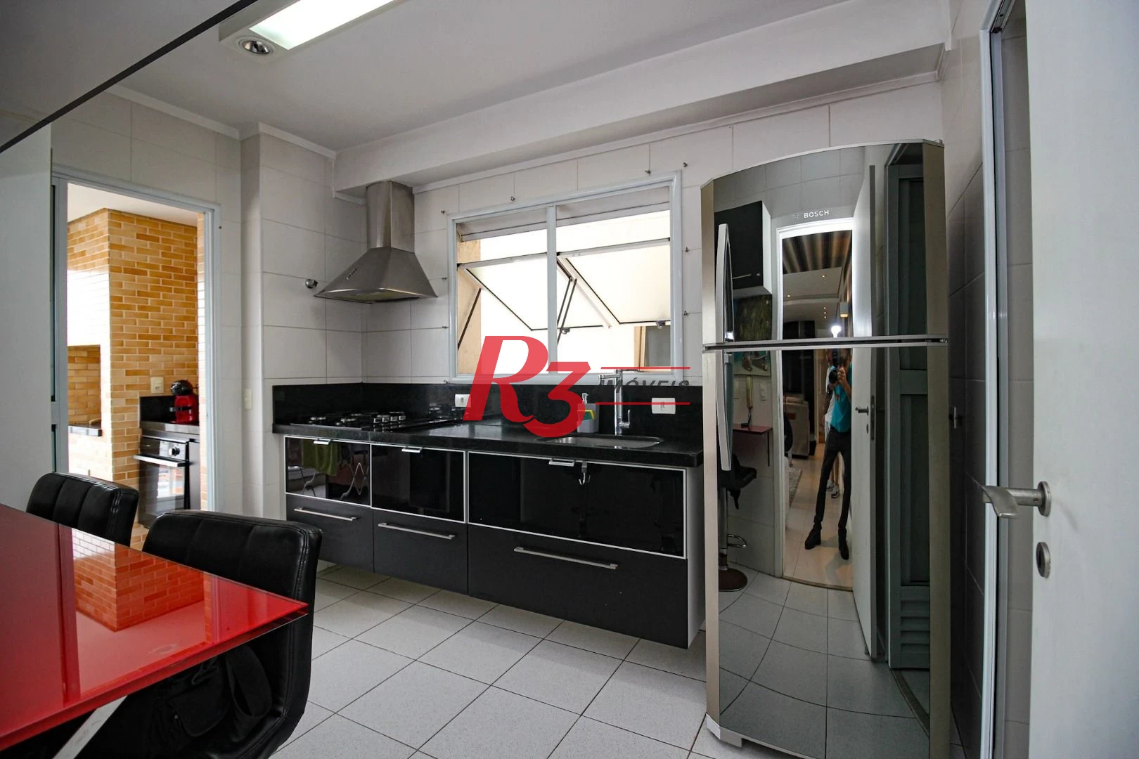 Apartamento com 2 dormitórios à venda, 131 m² por R$ 1.950.000,00 - Gonzaga - Santos/SP