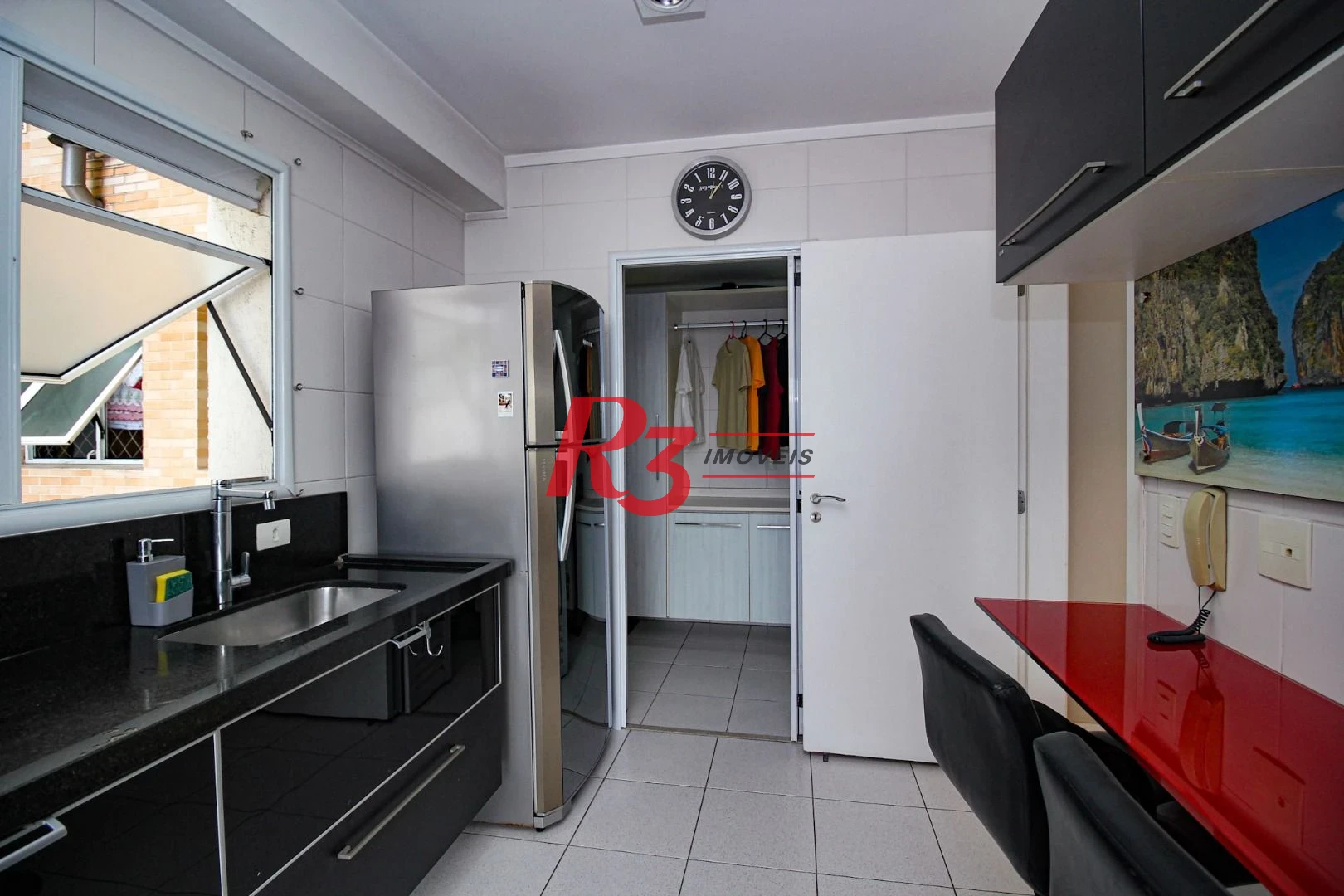 Apartamento com 2 dormitórios à venda, 131 m² por R$ 1.950.000,00 - Gonzaga - Santos/SP