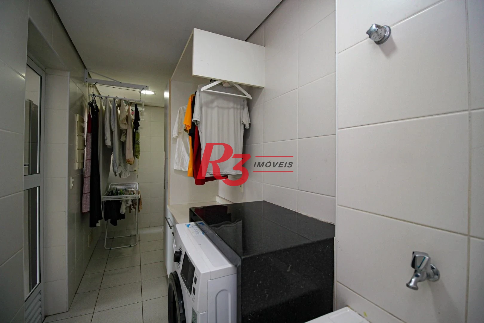 Apartamento com 2 dormitórios à venda, 131 m² por R$ 1.950.000,00 - Gonzaga - Santos/SP