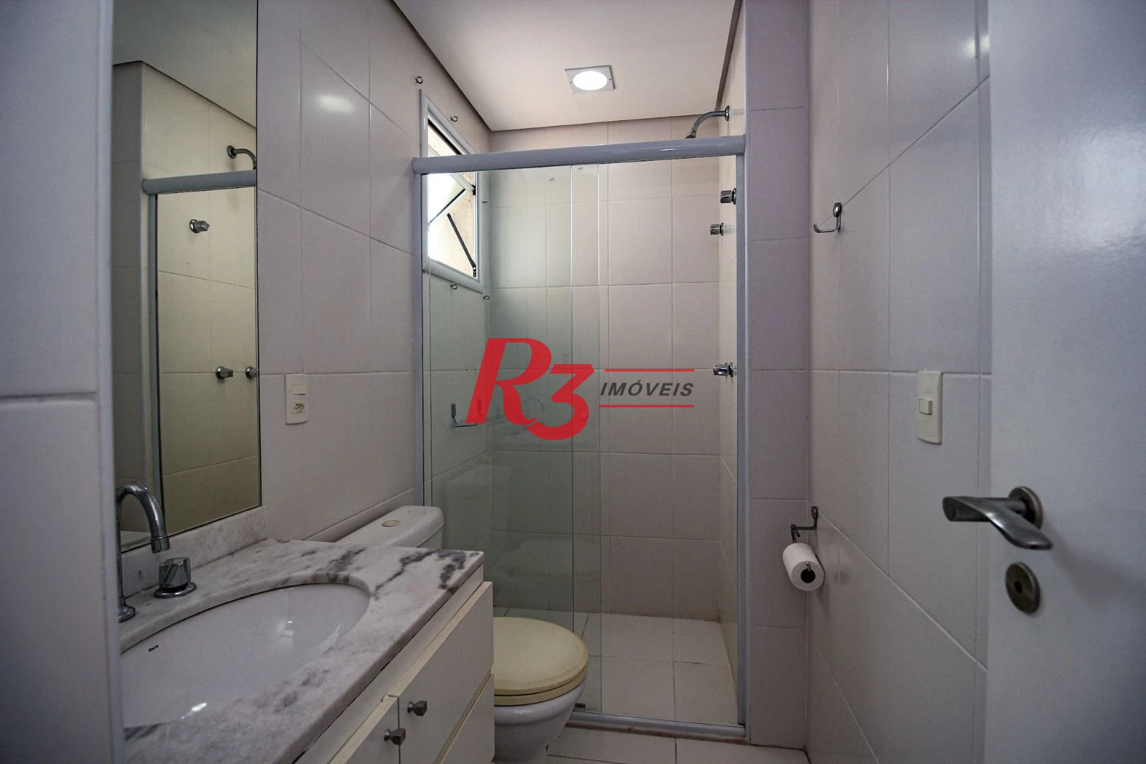 Apartamento com 2 dormitórios à venda, 131 m² por R$ 1.950.000,00 - Gonzaga - Santos/SP