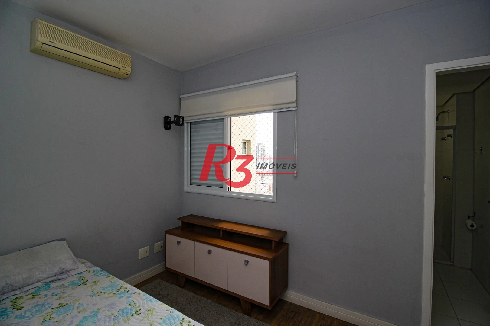 Apartamento com 2 dormitórios à venda, 131 m² por R$ 1.950.000,00 - Gonzaga - Santos/SP