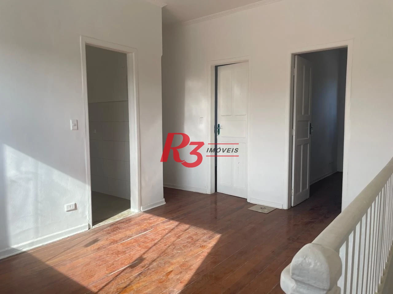 Casa para alugar, 110 m² por R$ 3.000,00/mês - Macuco - Santos/SP