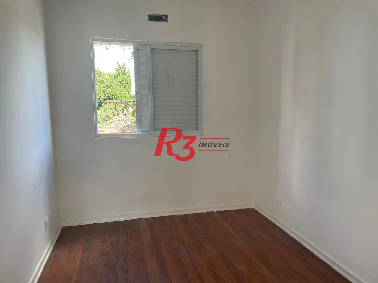 Casa para alugar, 110 m² por R$ 3.000,00/mês - Macuco - Santos/SP