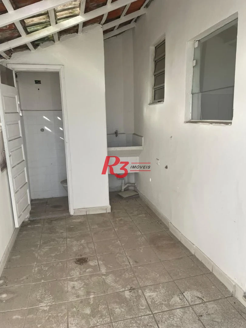Casa para alugar, 110 m² por R$ 3.000,00/mês - Macuco - Santos/SP