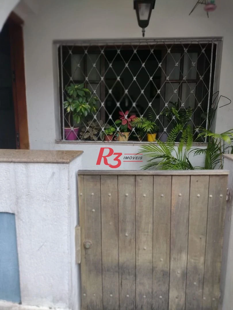 Sobrado à venda, 108 m² por R$ 475.000,00 - Campo Grande - Santos/SP