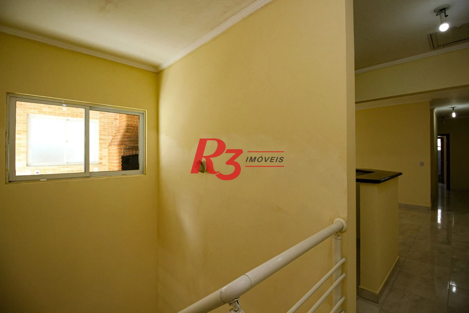 Casa com 4 dormitórios para alugar, 320 m² por R$ 10.000,00/mês - Gonzaga - Santos/SP