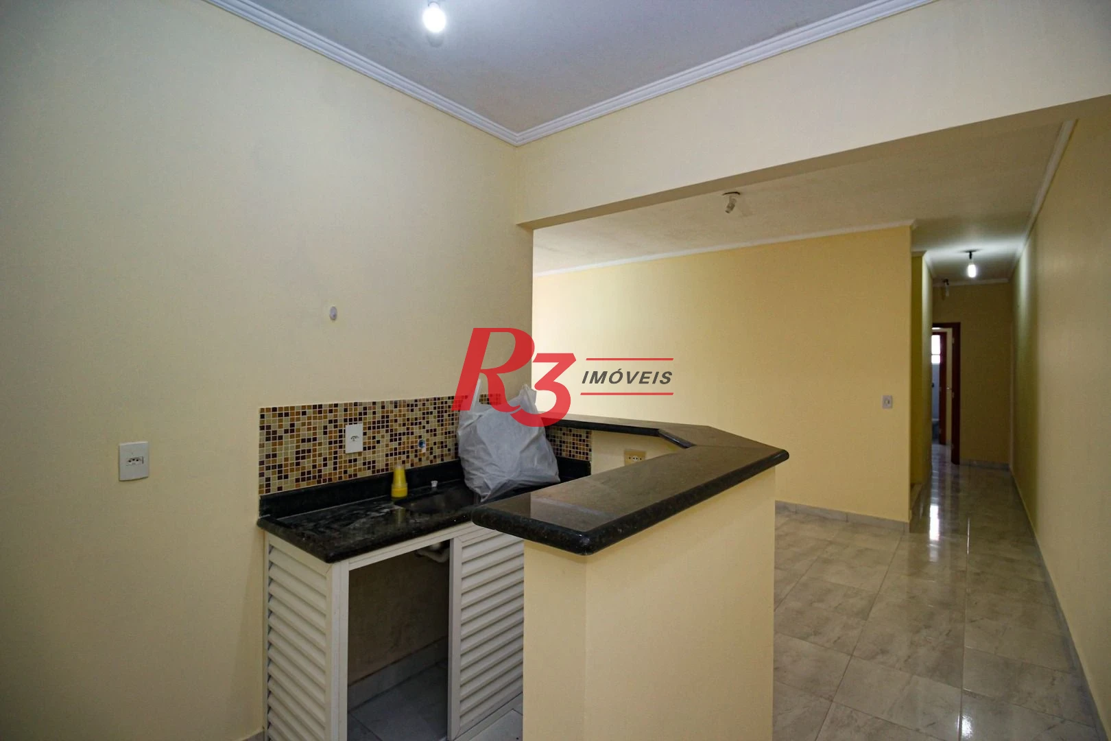 Casa com 4 dormitórios para alugar, 320 m² por R$ 10.000,00/mês - Gonzaga - Santos/SP